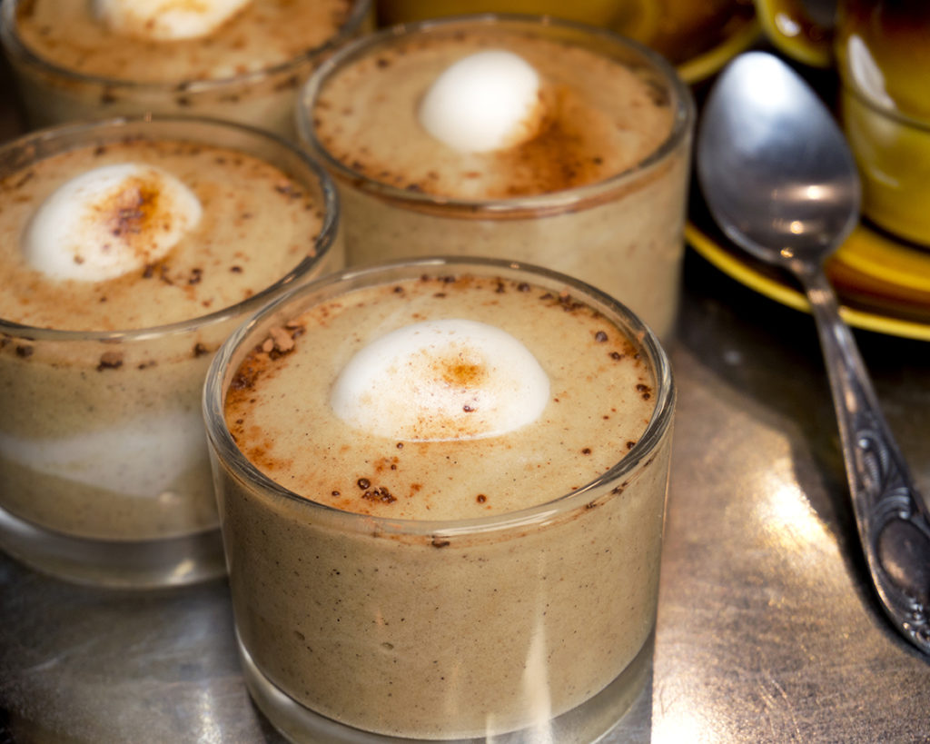 Mousse de haricots au café